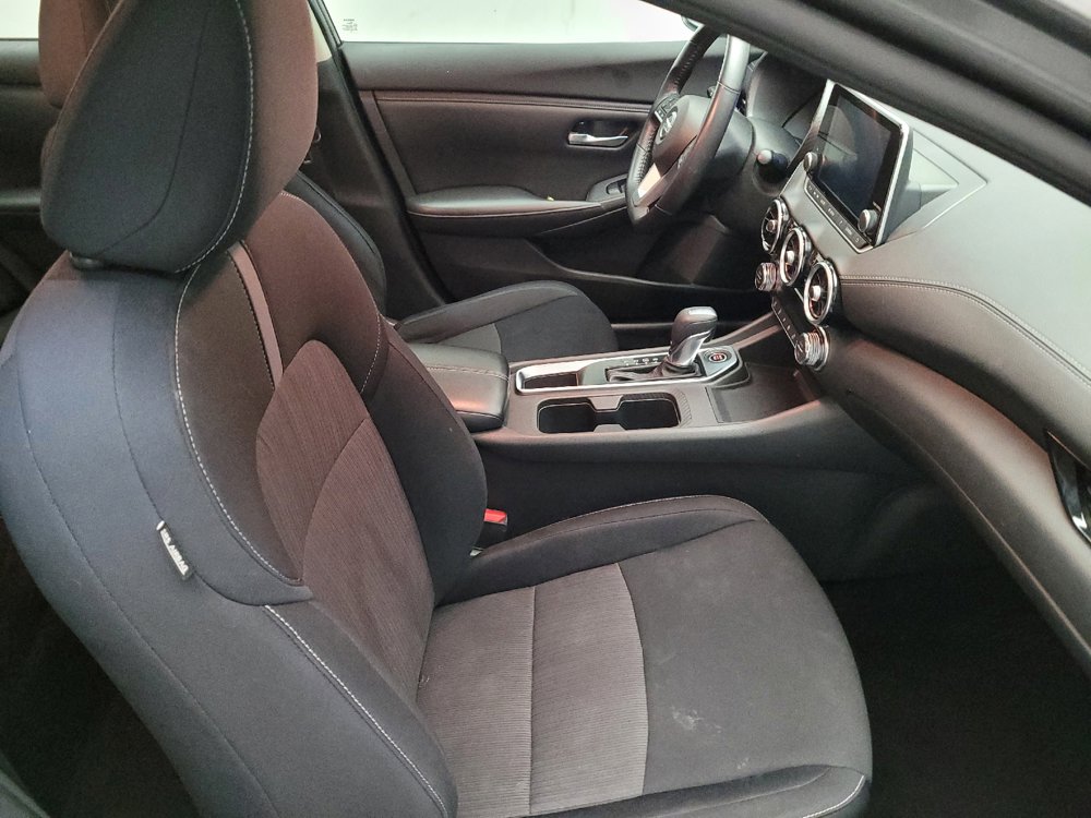 Used 2021 Nissan Sentra SV FWD image 21