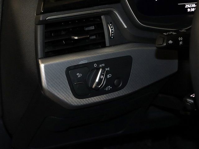 Used 2025 Audi A5 2.0T Premium Plus image 26