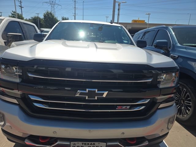 Used 2017 Chevrolet Silverado 1500 LTZ Z71 w/ Redline Edition AWD/4WD image 3