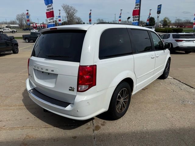 Used 2016 Dodge Grand Caravan R/T FWD image 5