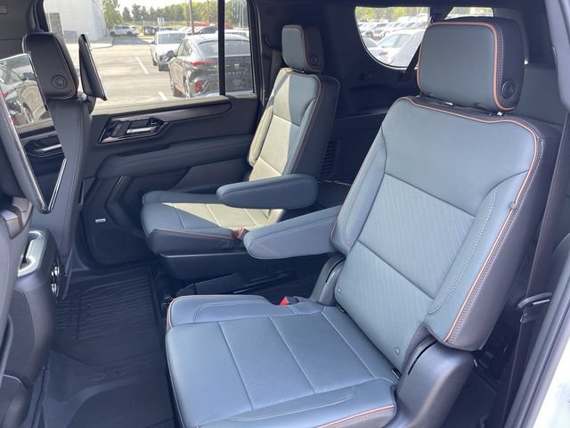 New 2026 GMC Yukon XL AT4 w/ AT4 Premium Plus Package AWD/4WD image 23