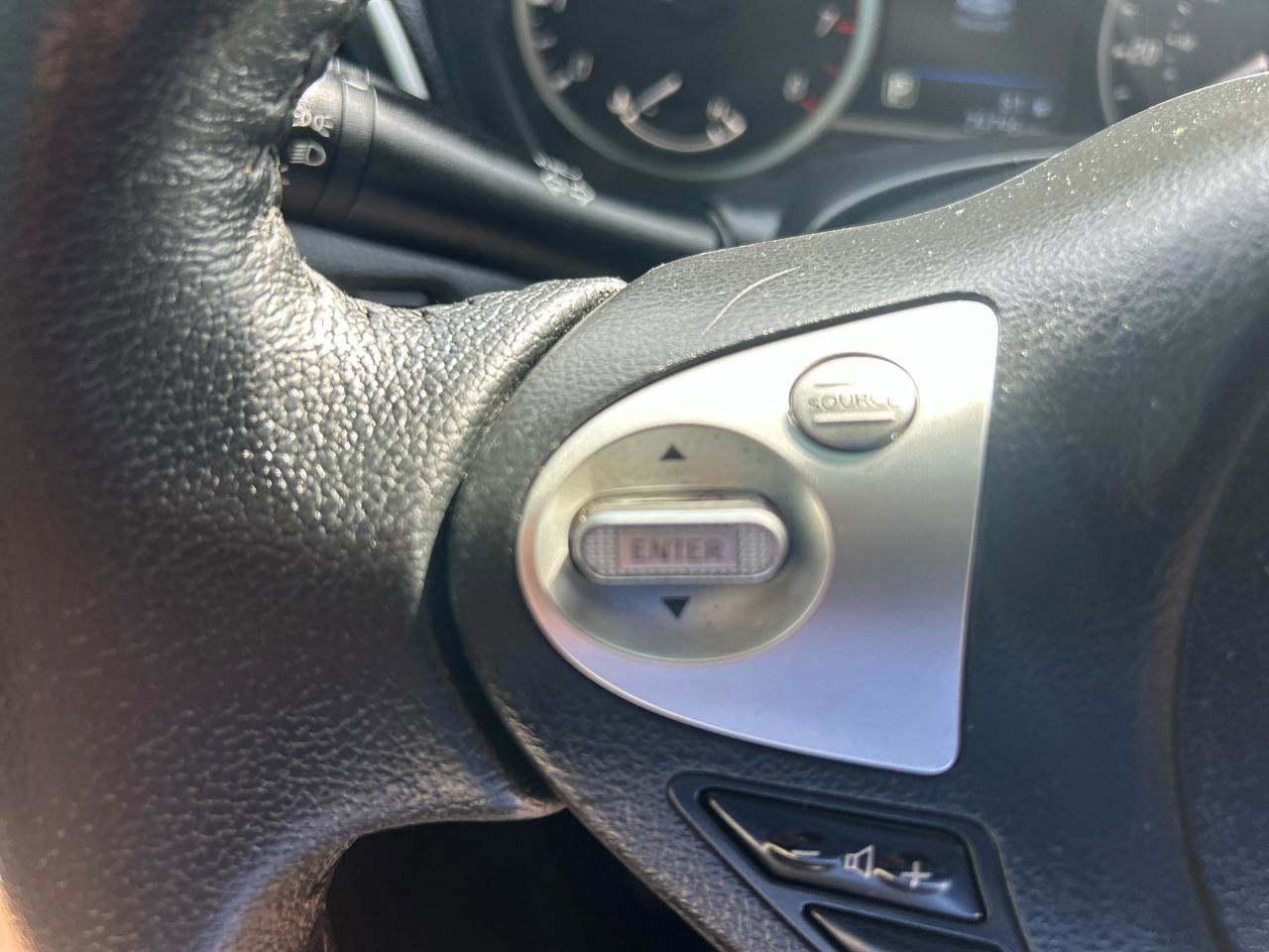 Used 2019 Nissan Sentra SV image 18