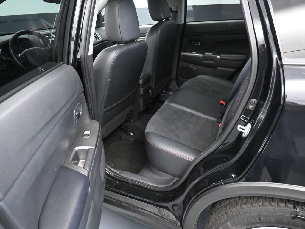 Used 2024 Mitsubishi Outlander Sport AWD image 16