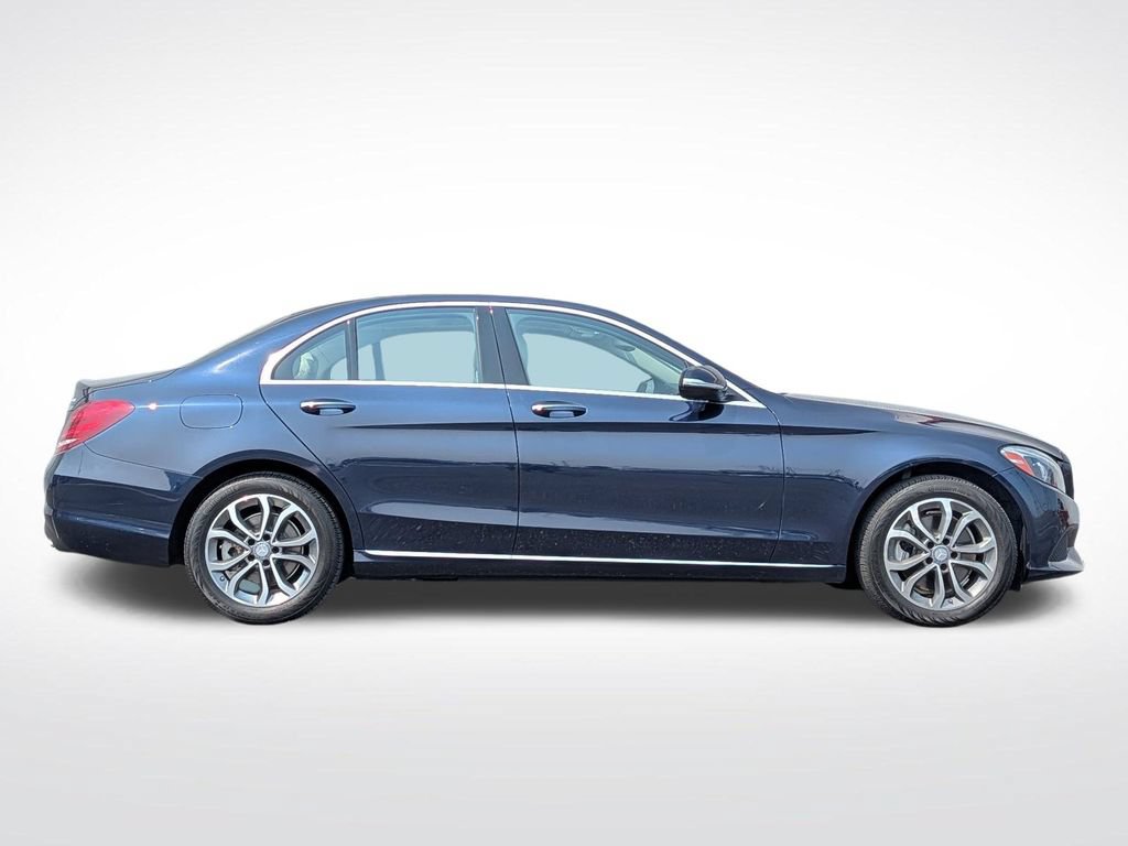 Used 2015 Mercedes-Benz C 300 4MATIC Sedan video 2