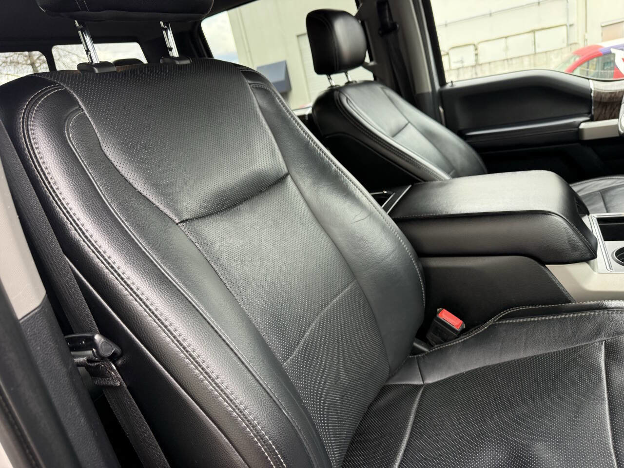 Used 2017 Ford F350 Lariat w/ Lariat Value Package image 18