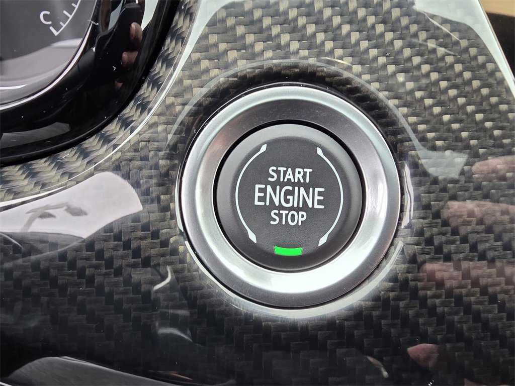 Used 2023 Cadillac XT6 Sport w/ Technology Package image 24