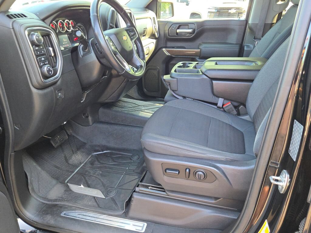 Certified 2019 Chevrolet Silverado 1500 LT w/ All-Star Edition AWD/4WD image 25