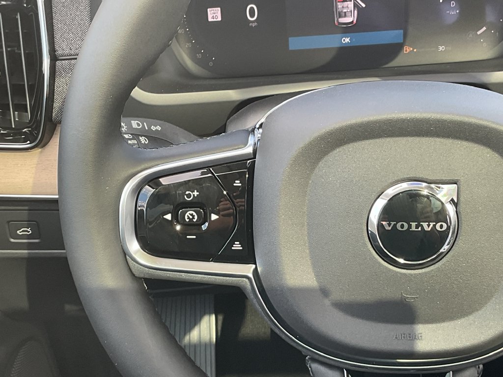 New 2027 Volvo XC90 B6 Plus AWD/4WD image 23