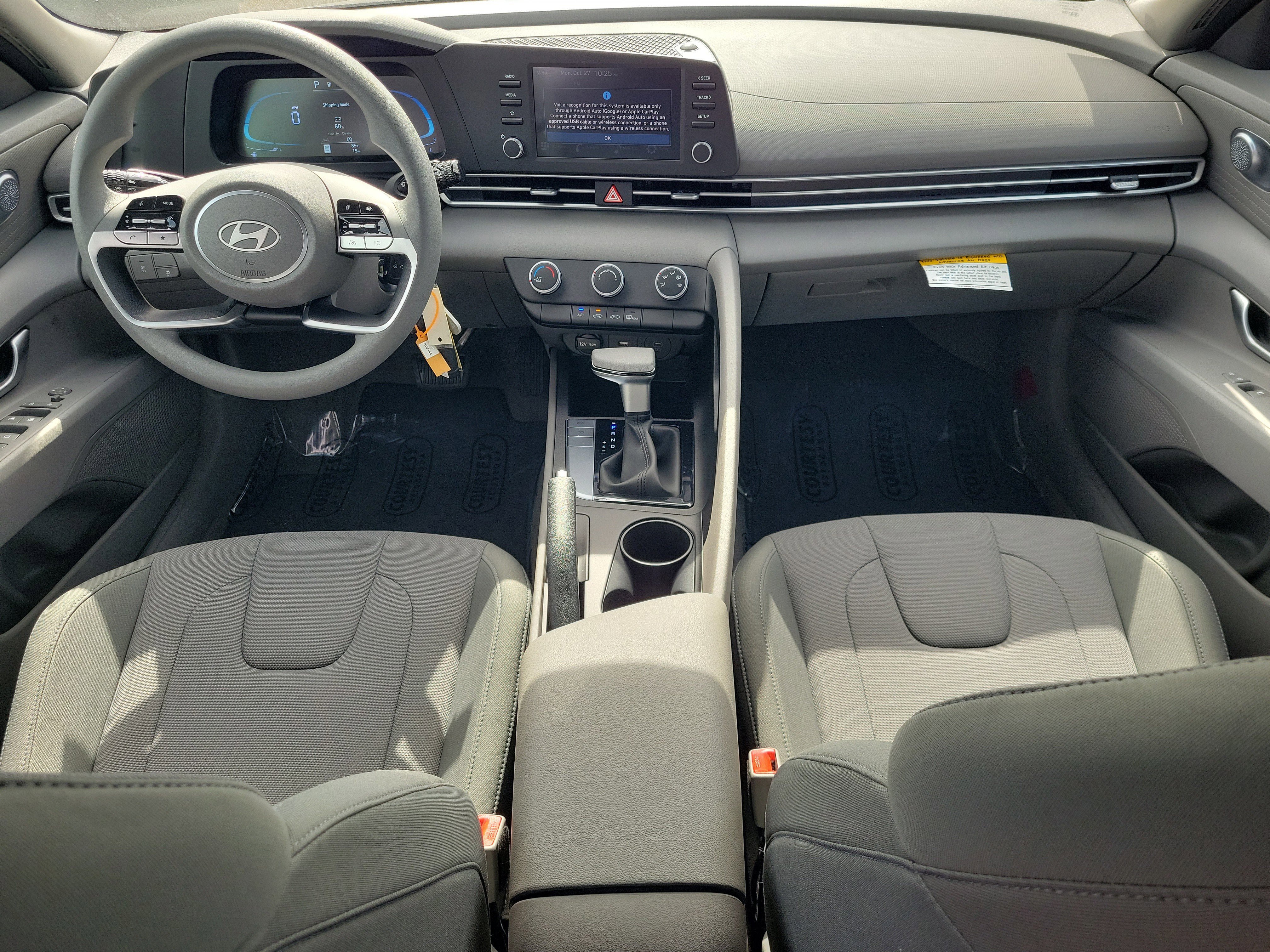 New 2026 Hyundai Elantra SE image 16