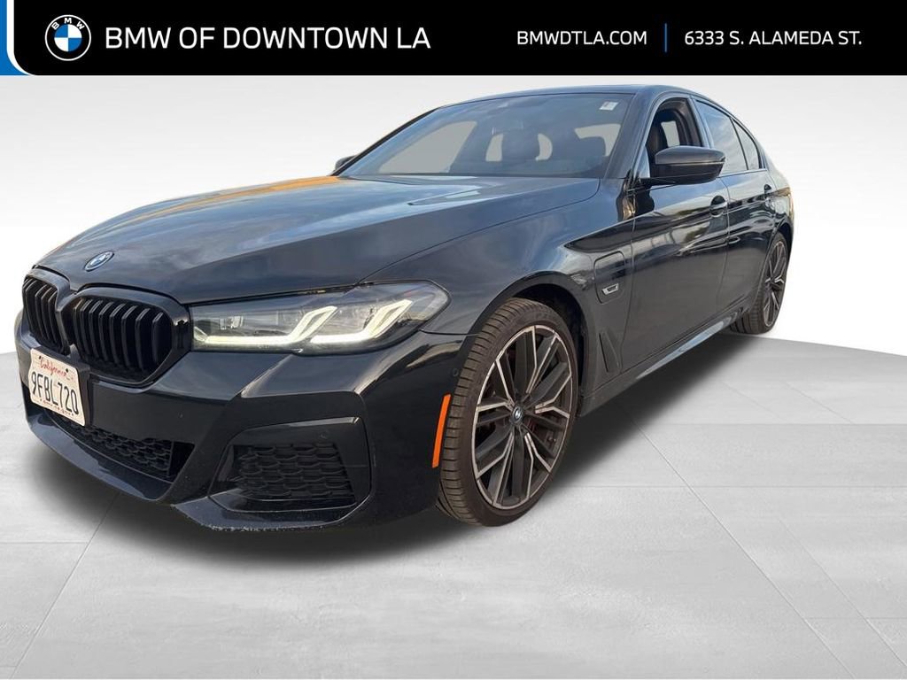 Used 2023 BMW 530e w/ M Sport Package image 1