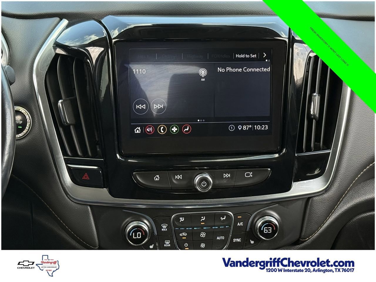 Used 2020 Chevrolet Traverse LT w/ Driver Confidence II Package AWD/4WD image 17