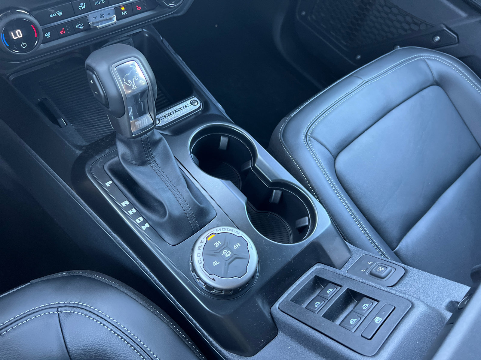 New 2026 Ford Bronco Outer Banks AWD/4WD image 26