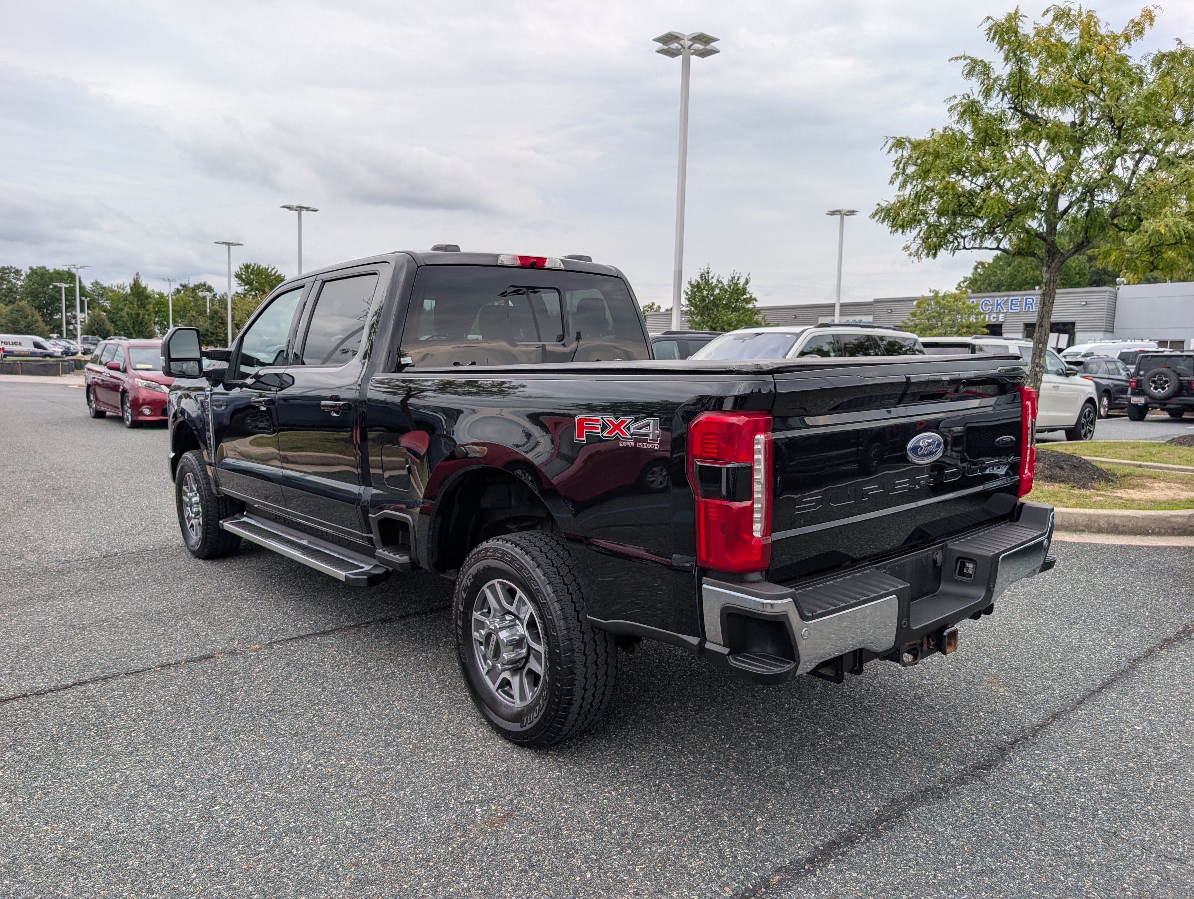 Certified 2023 Ford F350 Lariat AWD/4WD image 6