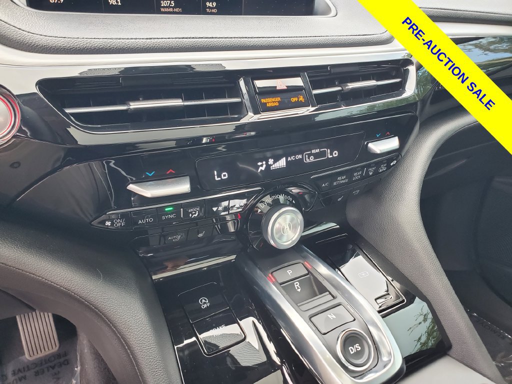 Certified 2024 Acura MDX FWD image 32
