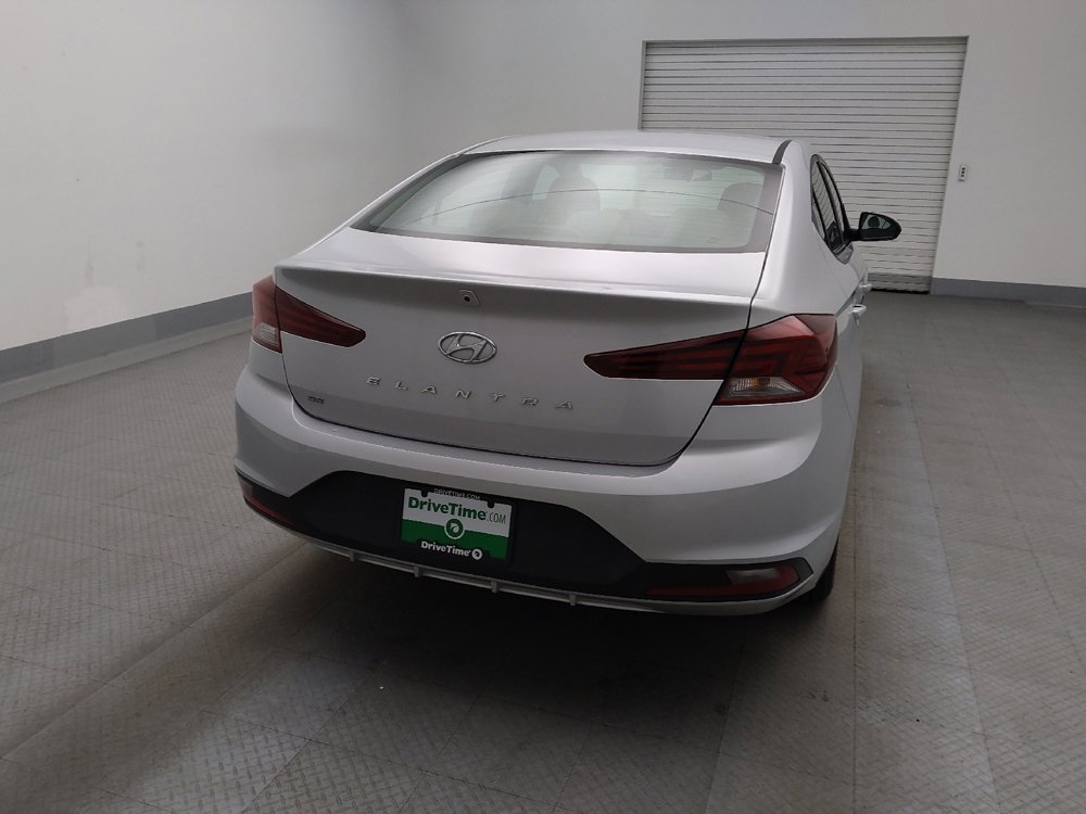 Used 2019 Hyundai Elantra SE FWD image 7