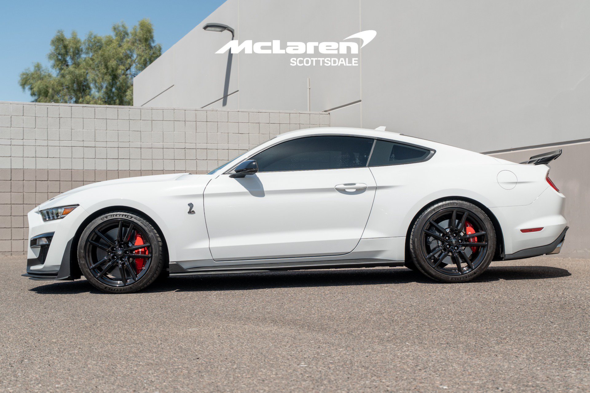 Used 2021 Ford Mustang Shelby GT500 w/ Technology Package RWD image 4