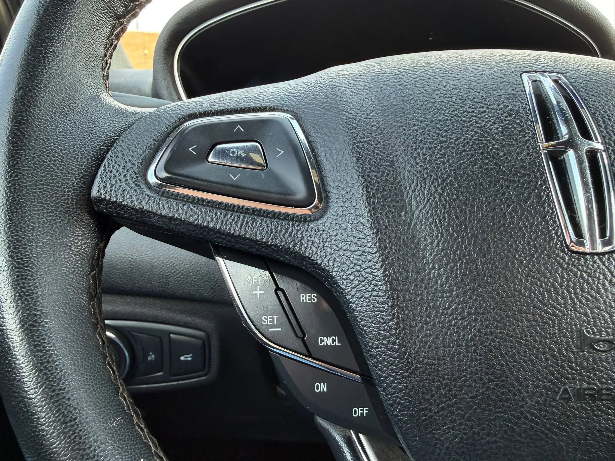 Used 2019 Lincoln MKC Premiere AWD/4WD image 30