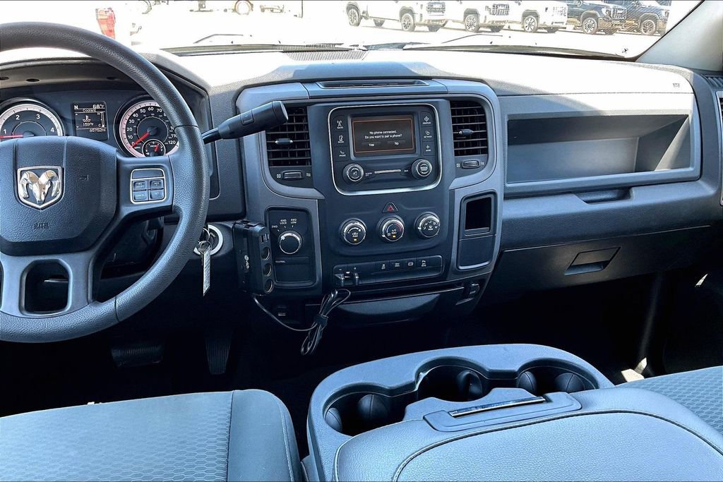 Used 2018 RAM 2500 Tradesman w/ Chrome Appearance Group AWD/4WD image 8