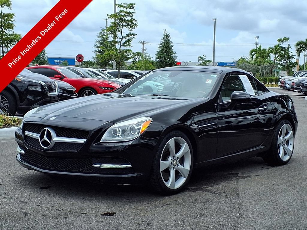 Used 2012 Mercedes-Benz SLK 350 image 4