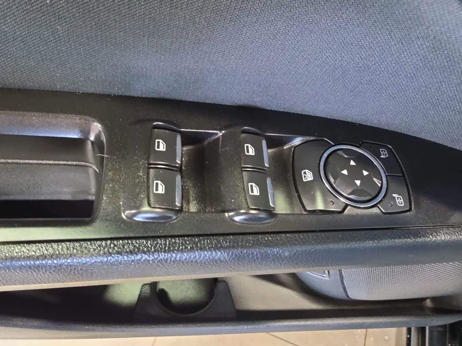 Used 2018 Ford Fusion SE w/ Equipment Group 601A FWD image 47