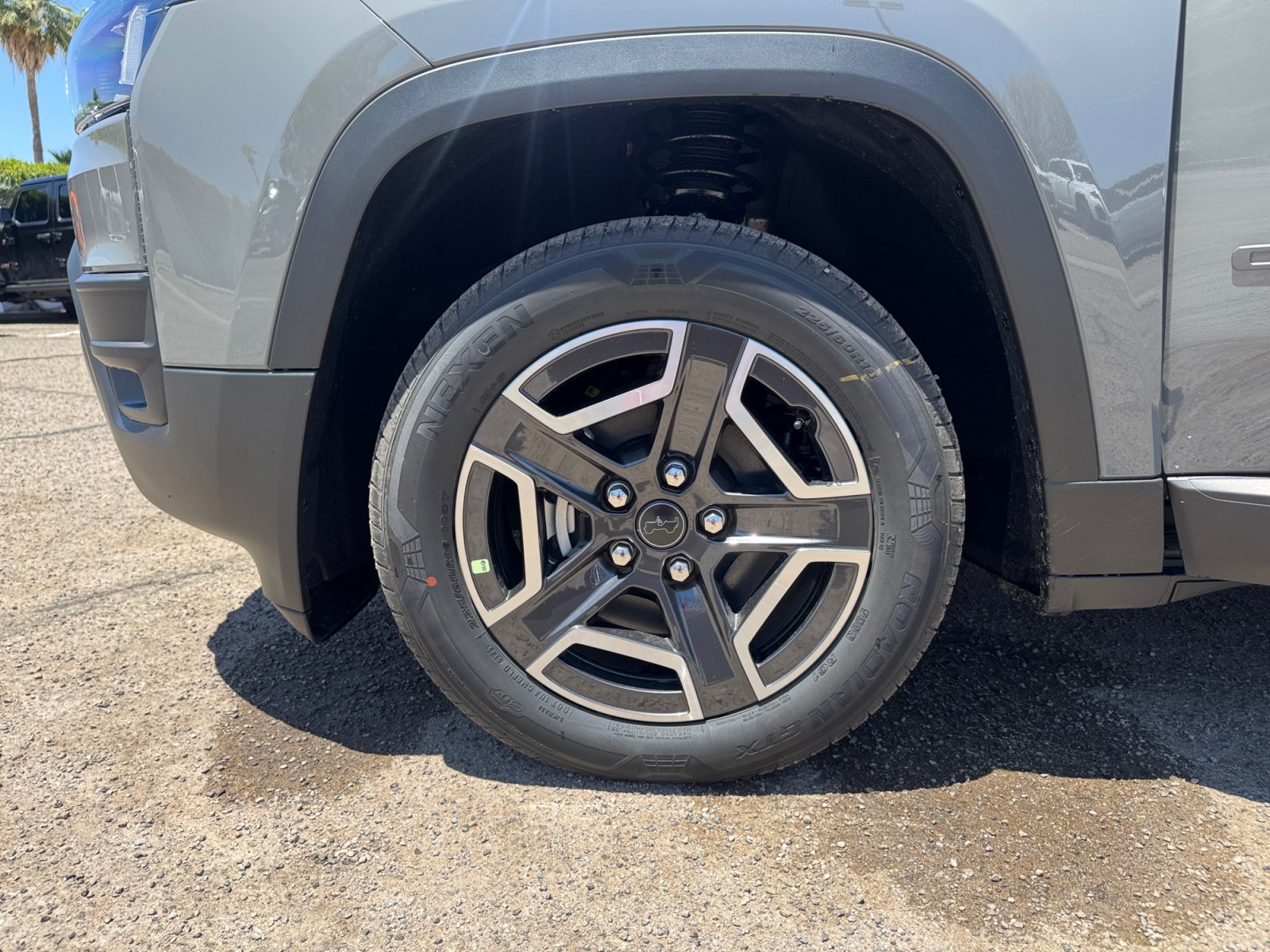 New 2026 Jeep Cherokee Laredo AWD/4WD image 26