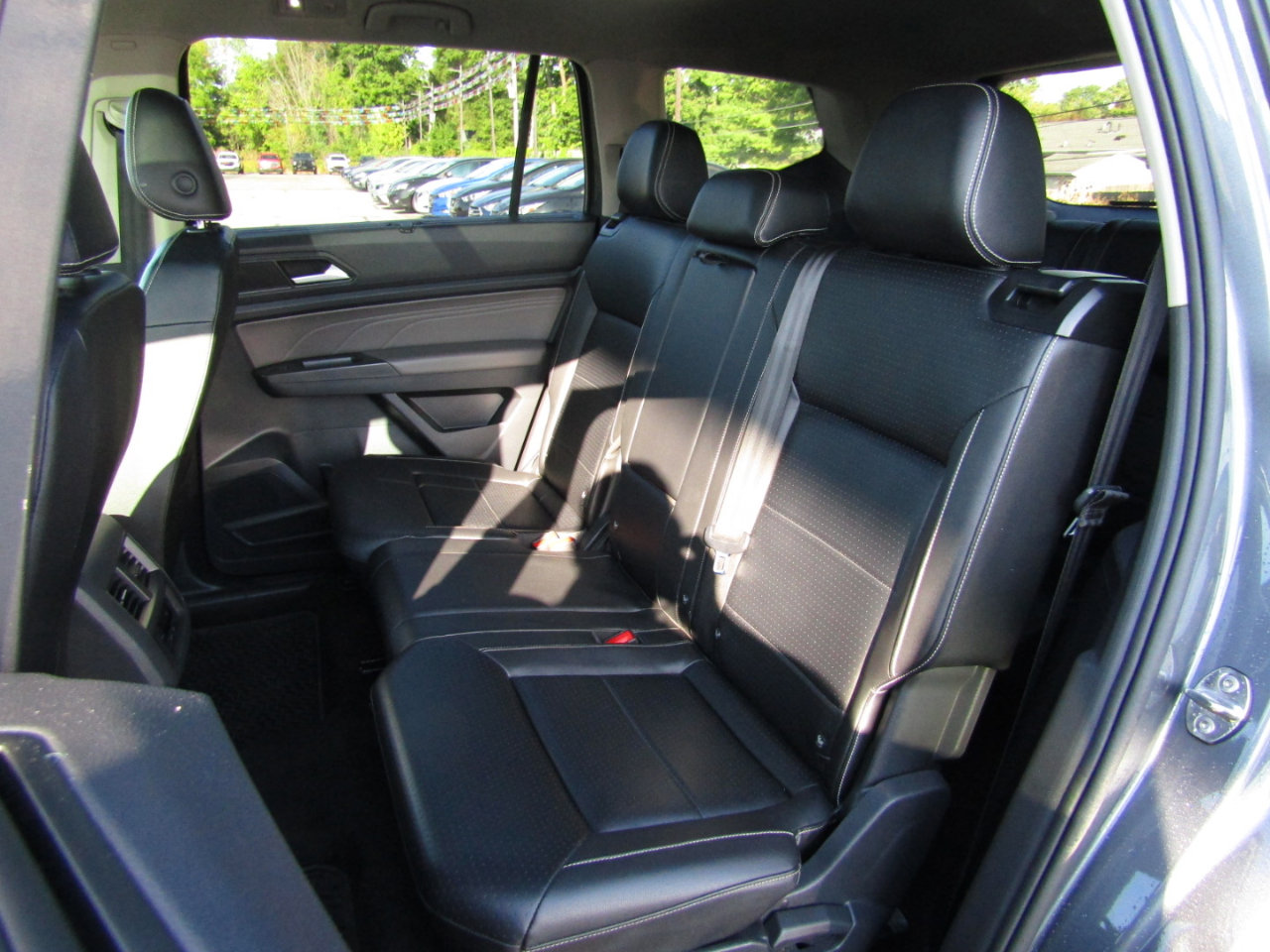 Used 2022 Volkswagen Atlas SE image 22