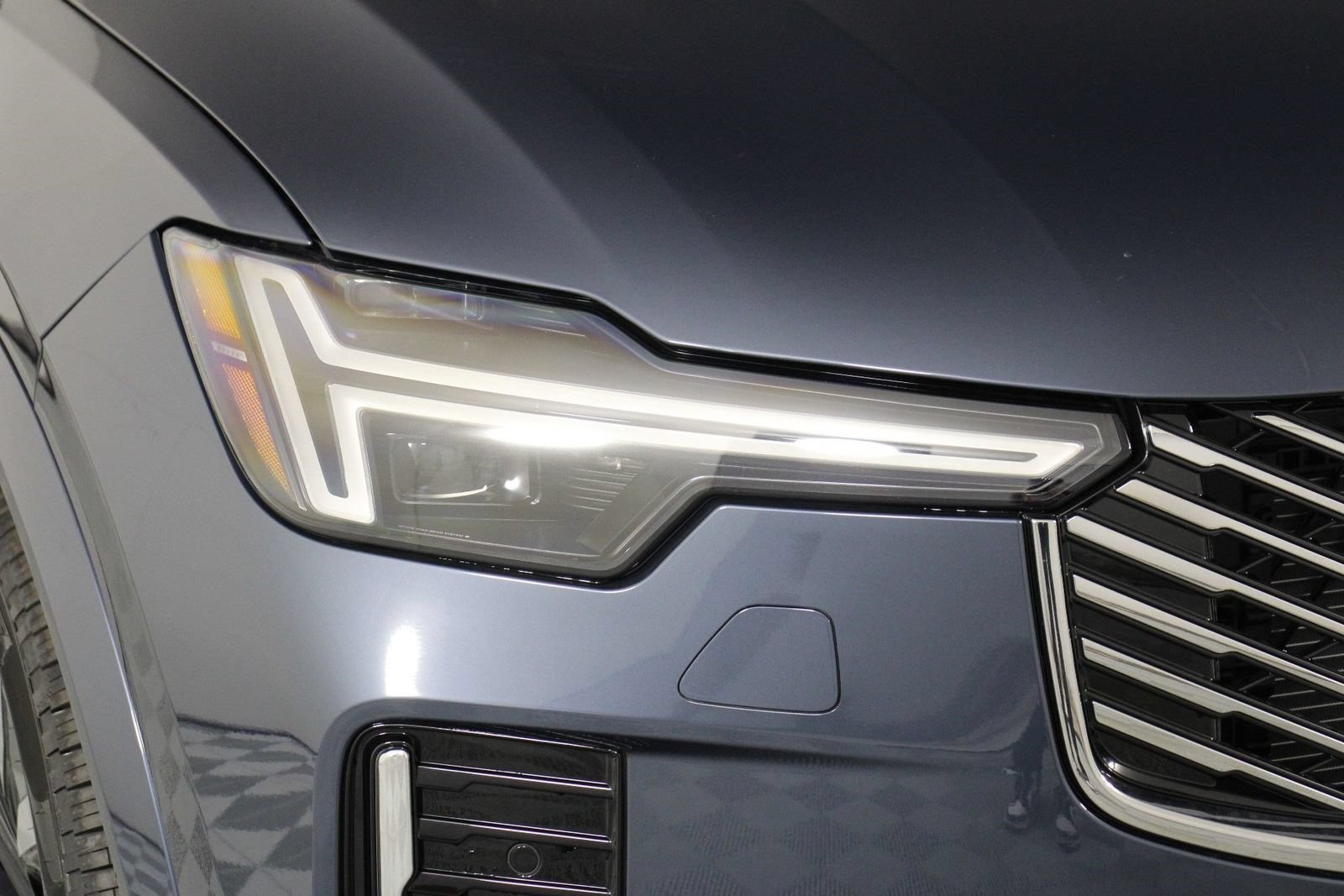 New 2026 Volvo XC90 B6 Plus AWD/4WD image 14
