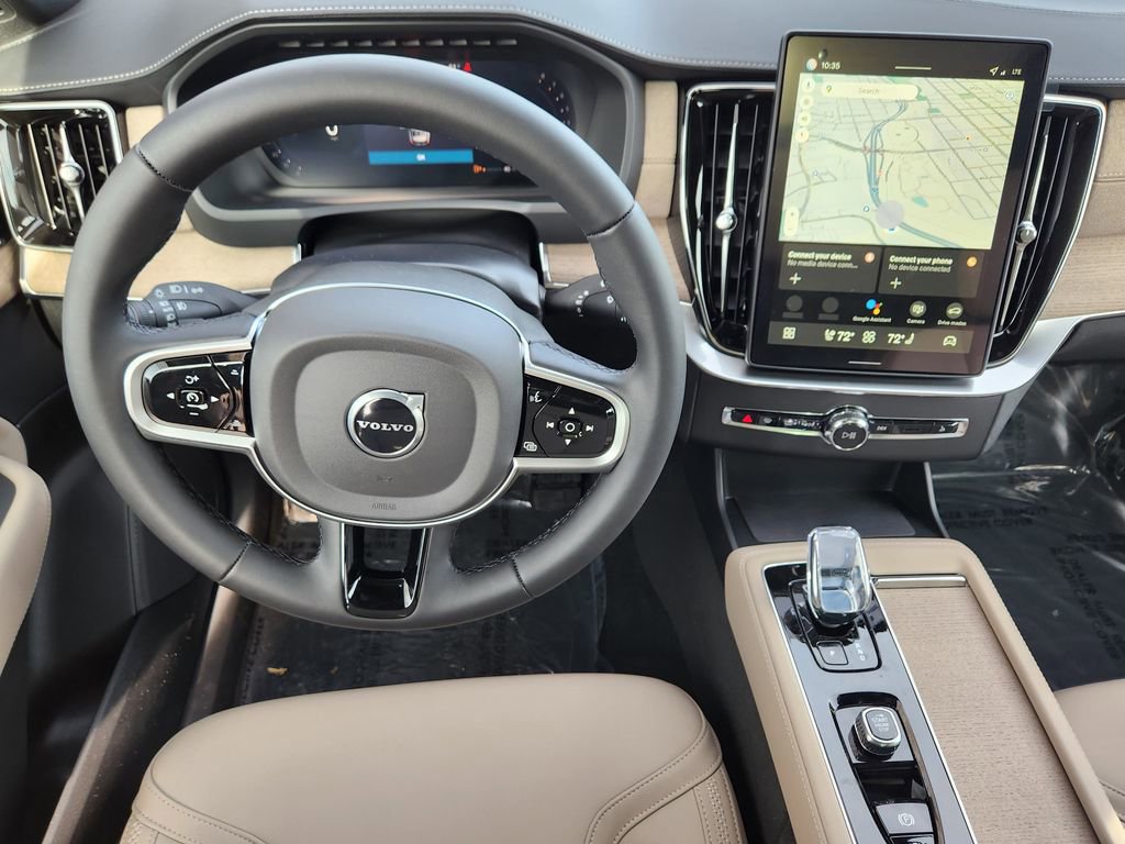 New 2026 Volvo XC90 B6 Plus w/ Protection Package Premier AWD/4WD image 3