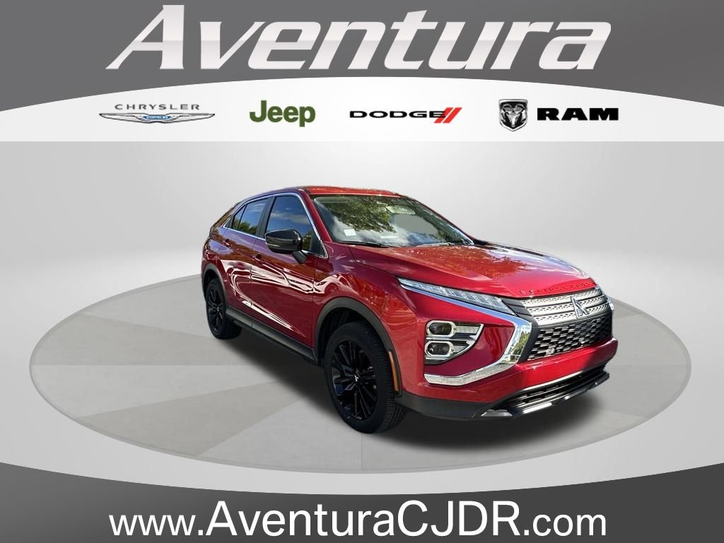 Used 2023 Mitsubishi Eclipse Cross LE image 1
