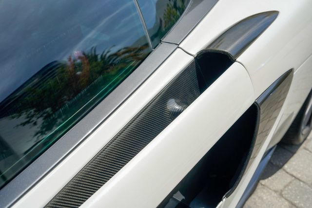 Used 2017 McLaren 570S Coupe RWD image 47