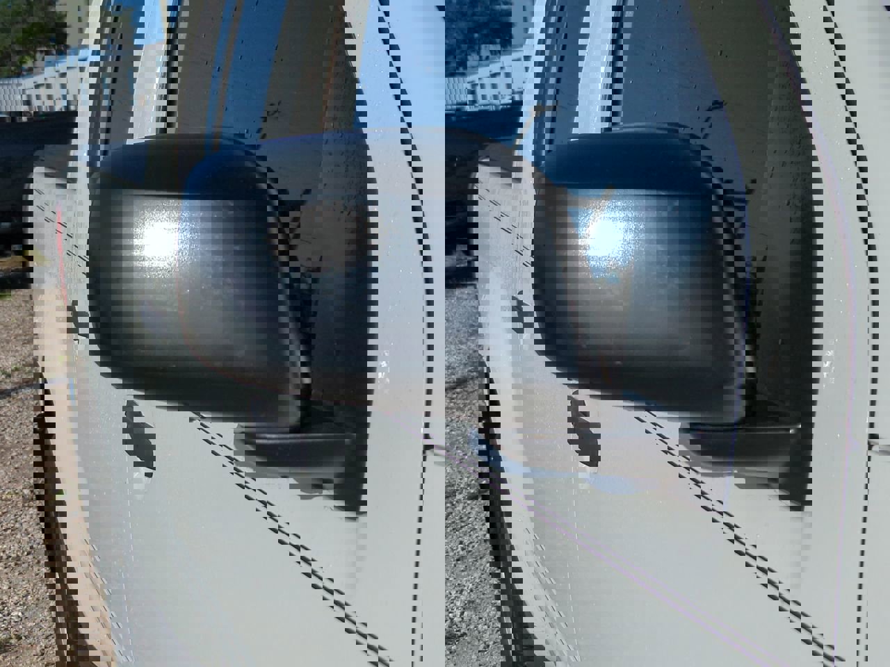 Used 2016 Nissan Frontier S image 12