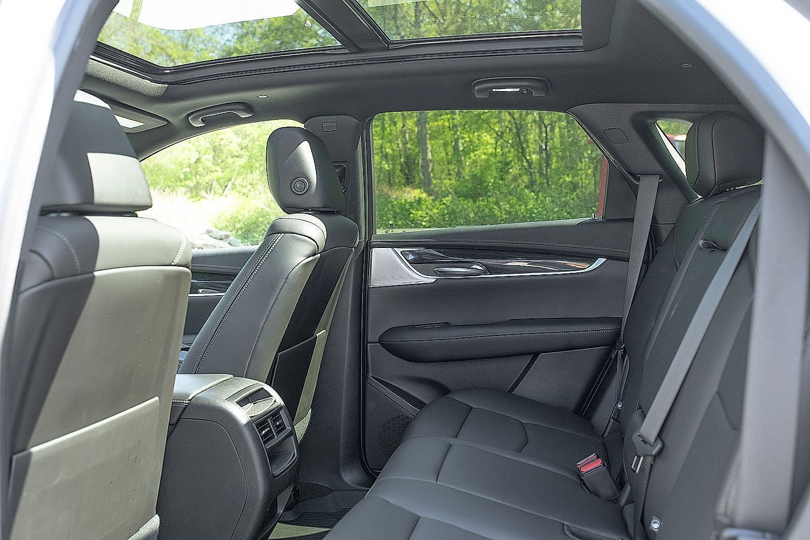 Certified 2021 Cadillac XT5 Premium Luxury image 27