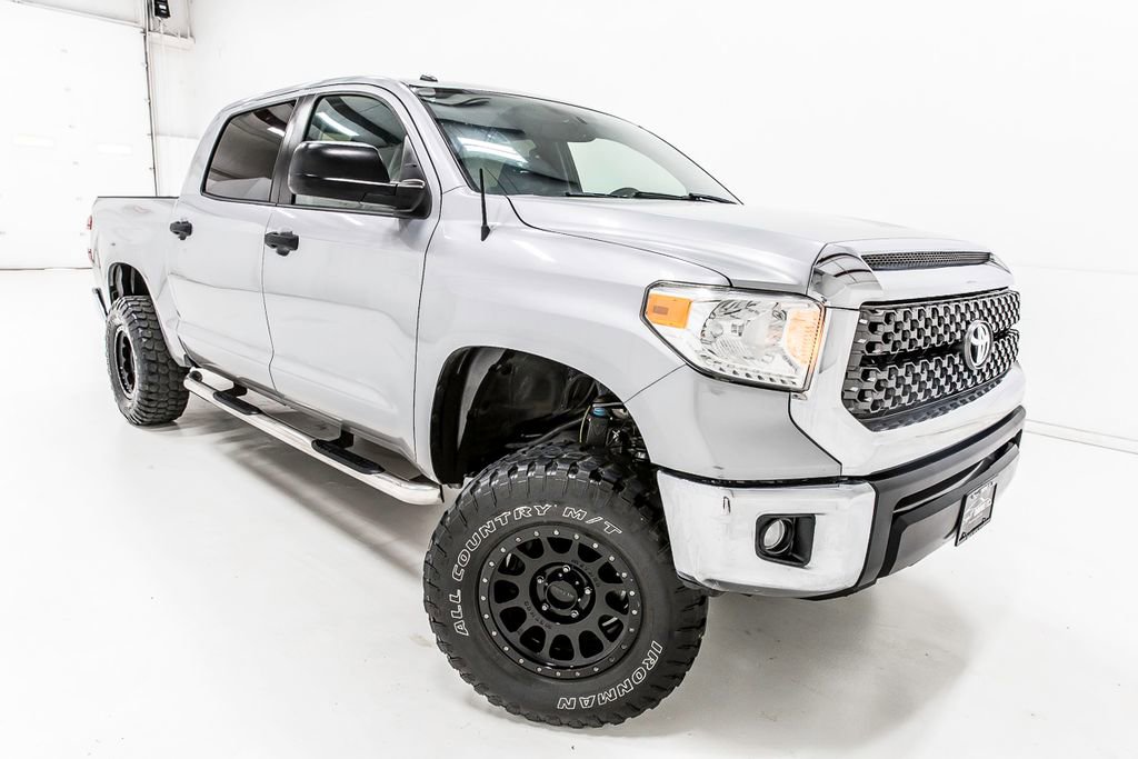Used 2015 Toyota Tundra SR5 w/ SR5 Upgrade Package RWD image 10