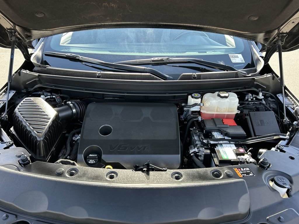Used 2023 Buick Enclave Essence FWD image 30