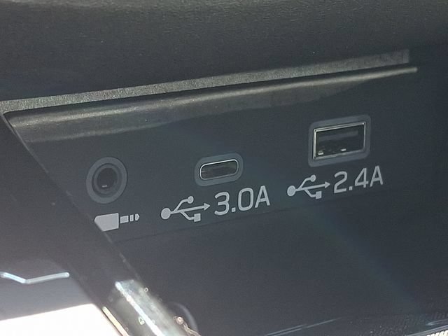 Used 2023 Subaru Outback Limited AWD/4WD image 23