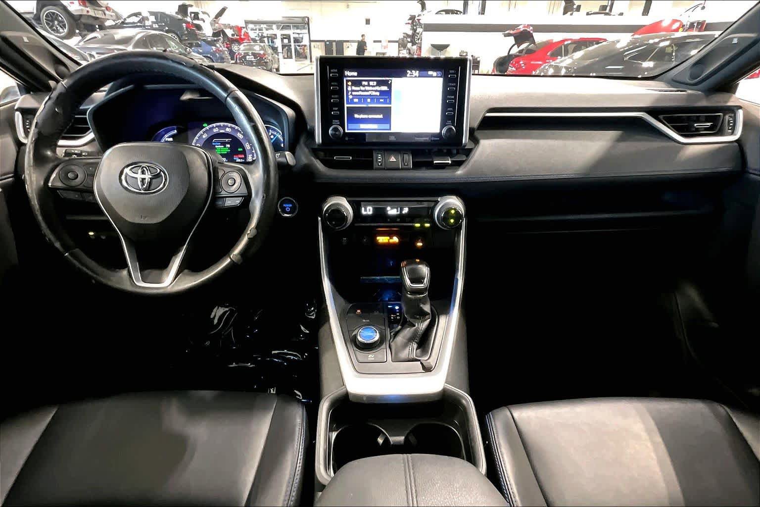Used 2021 Toyota RAV4 XSE AWD/4WD image 14