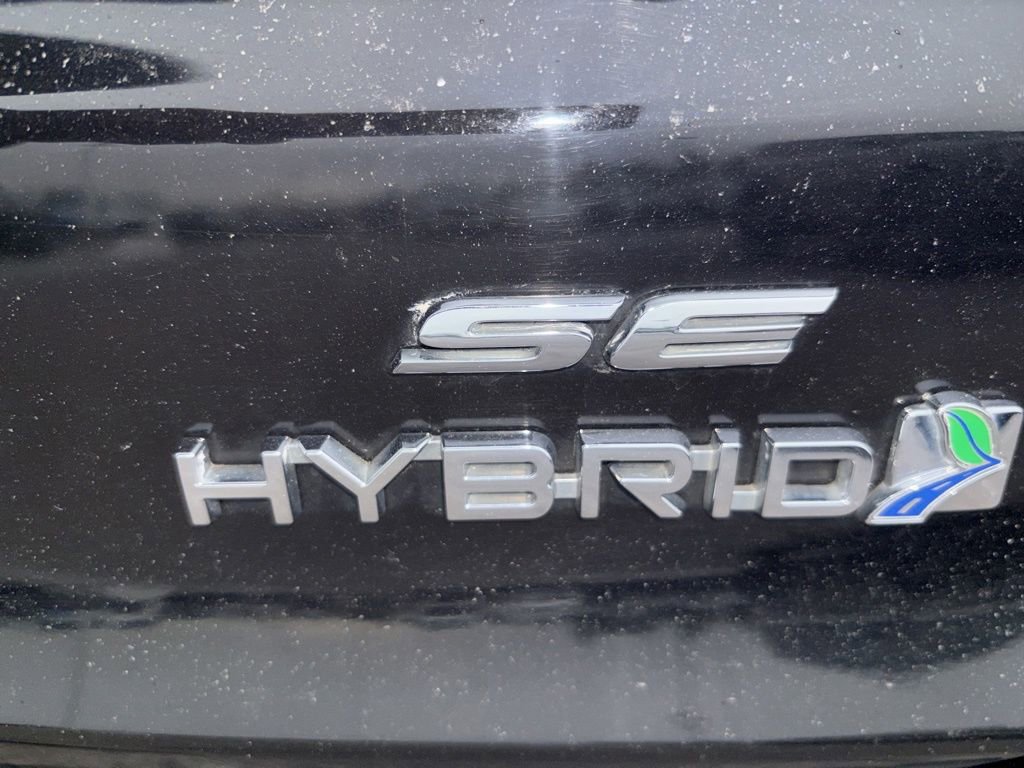 Used 2019 Ford Fusion SE image 10