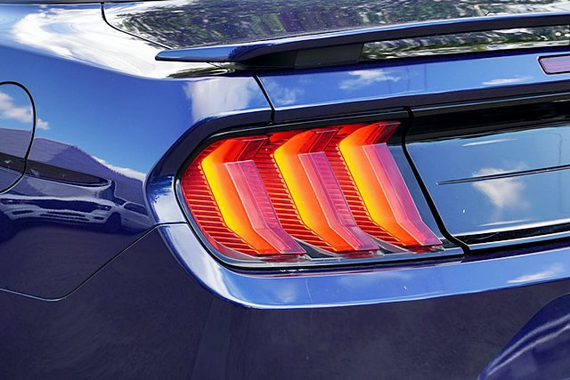 Used 2019 Ford Mustang GT Premium w/ Equipment Group 401A RWD image 8