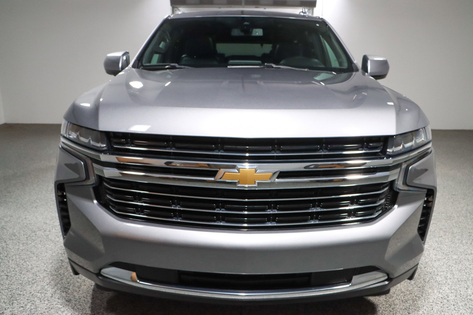 Used 2021 Chevrolet Tahoe LT w/ Rear Media and Nav Package AWD/4WD image 4