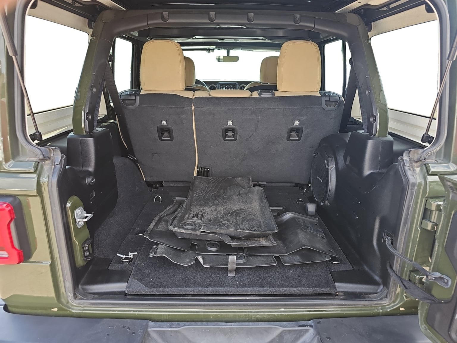Used 2021 Jeep Wrangler Unlimited Sport AWD/4WD image 19