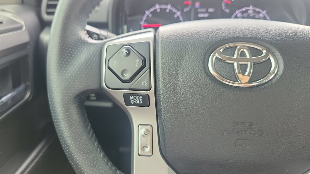 Certified 2021 Toyota 4Runner SR5 Premium w/ Moonroof Package AWD/4WD image 21