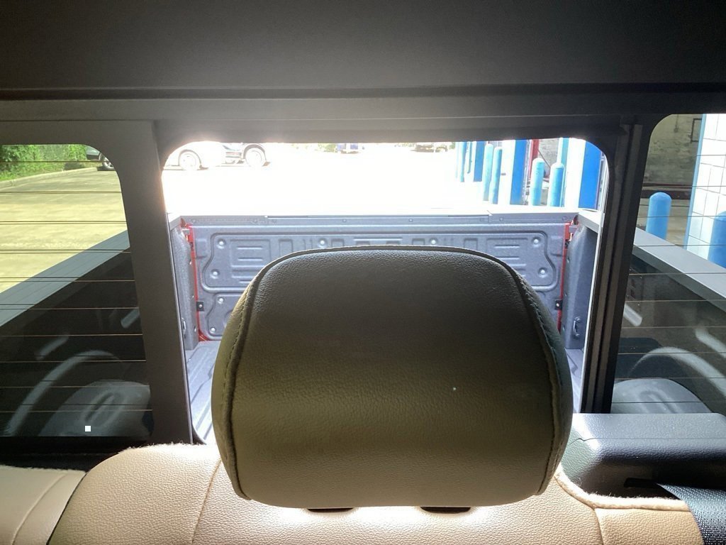 New 2025 Ford F250 Lariat w/ Black Appearance Package image 72