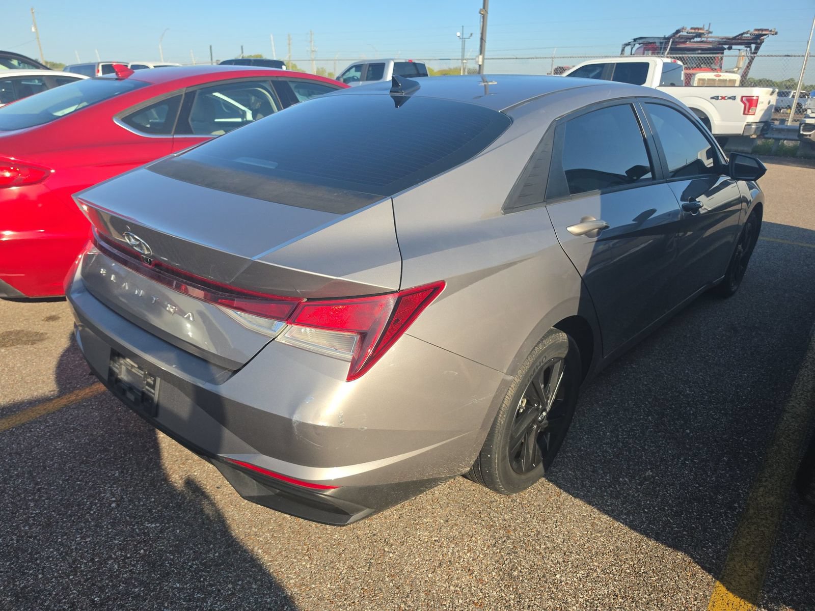 Used 2021 Hyundai Elantra SEL FWD image 6