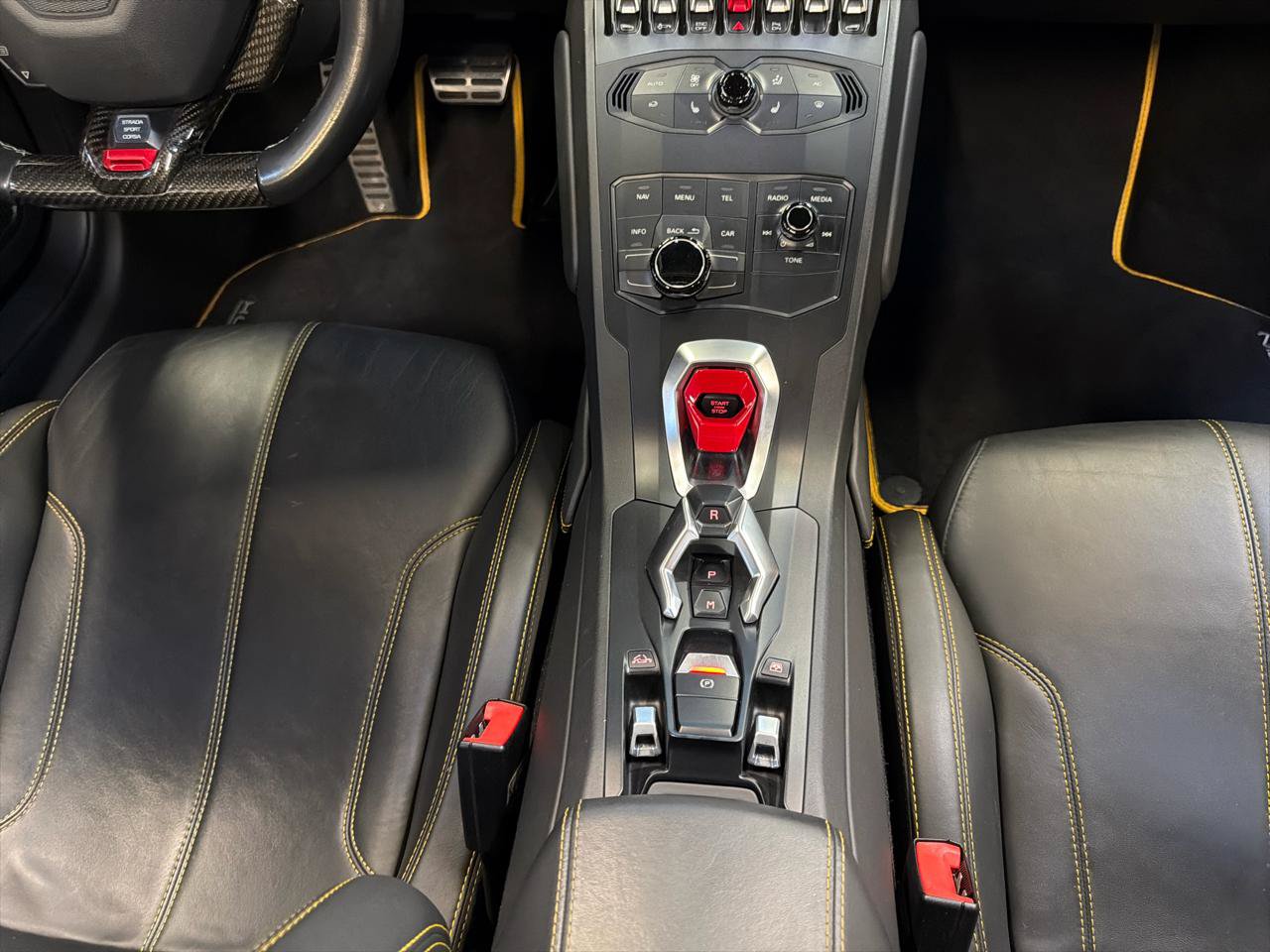 Used 2016 Lamborghini Huracan LP 610-4 AWD/4WD image 27