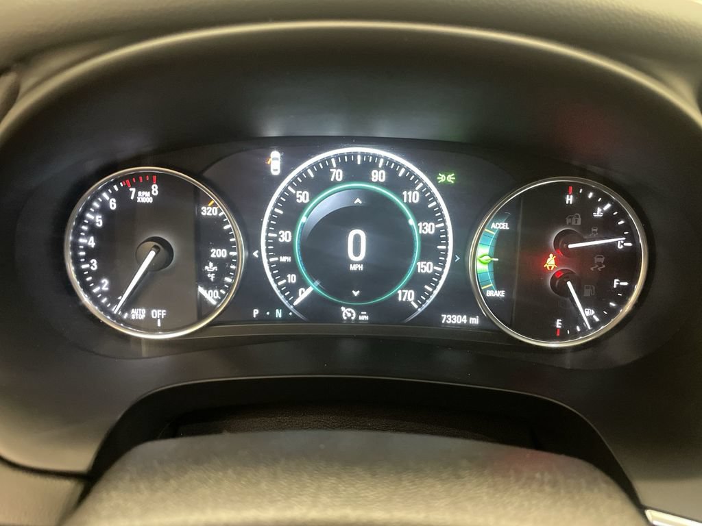 Used 2018 Buick LaCrosse Premium w/ Sun and Shade Package FWD image 6