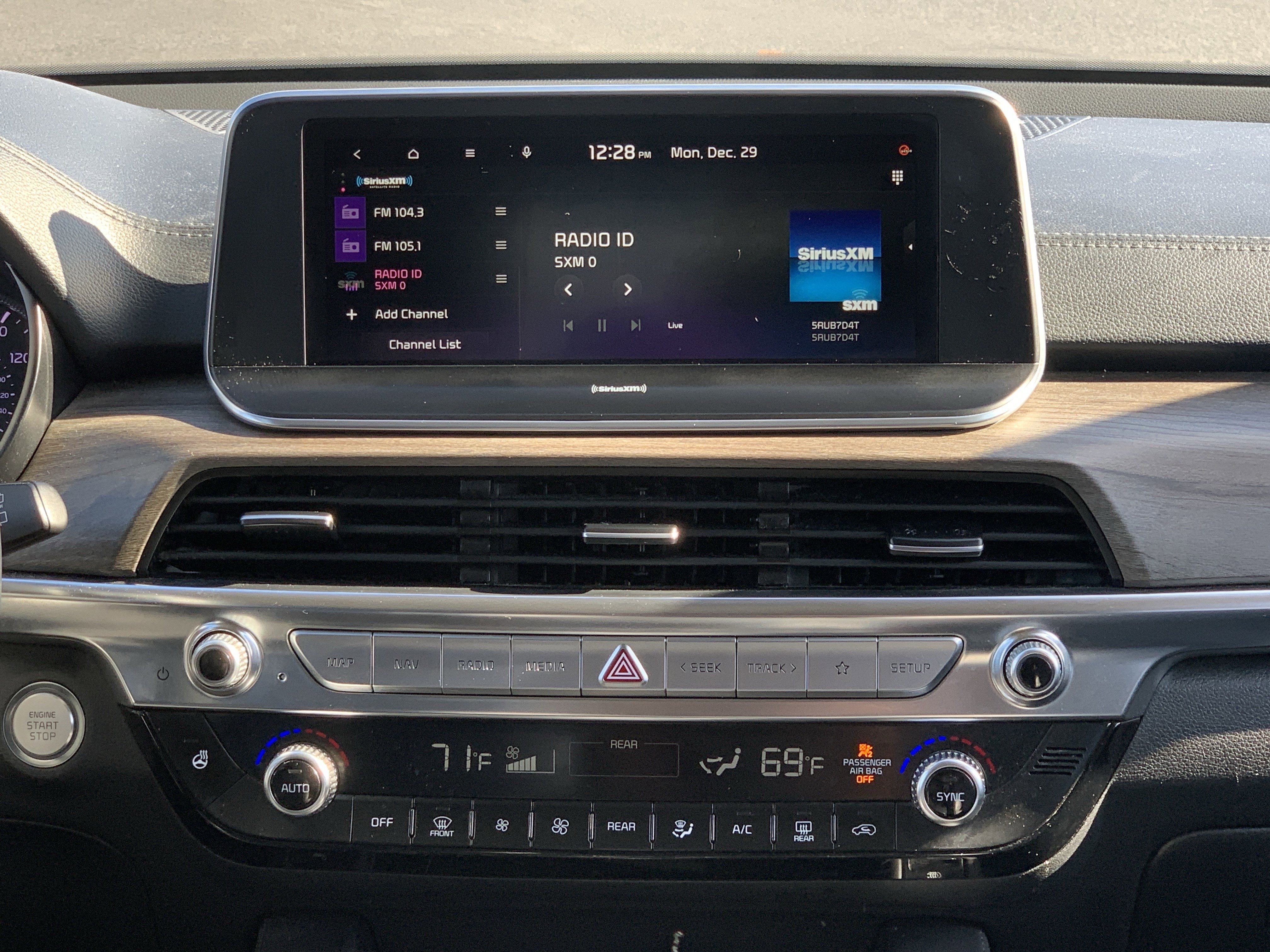 Used 2020 Kia Telluride EX w/ EX Premium Package image 31