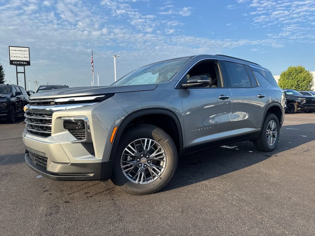New 2026 Chevrolet Traverse LT w/ Driver Confidence Package