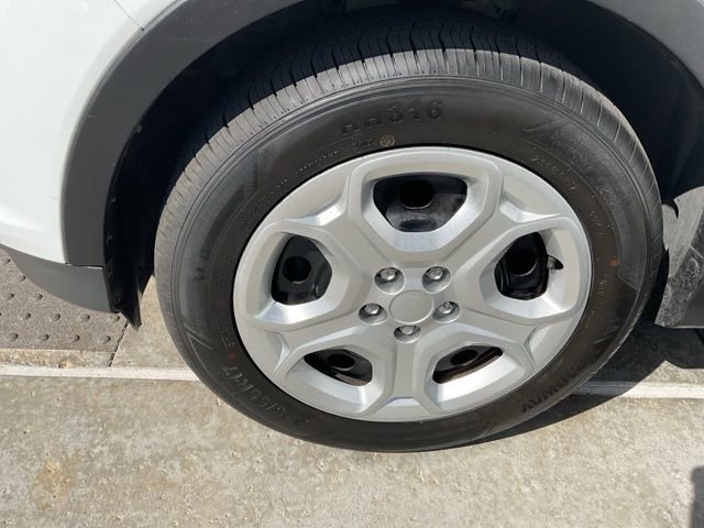 Used 2013 Ford Escape S image 11