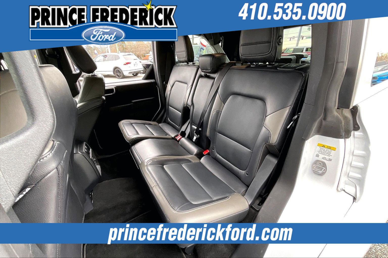 Used 2025 Ford Bronco Outer Banks image 24