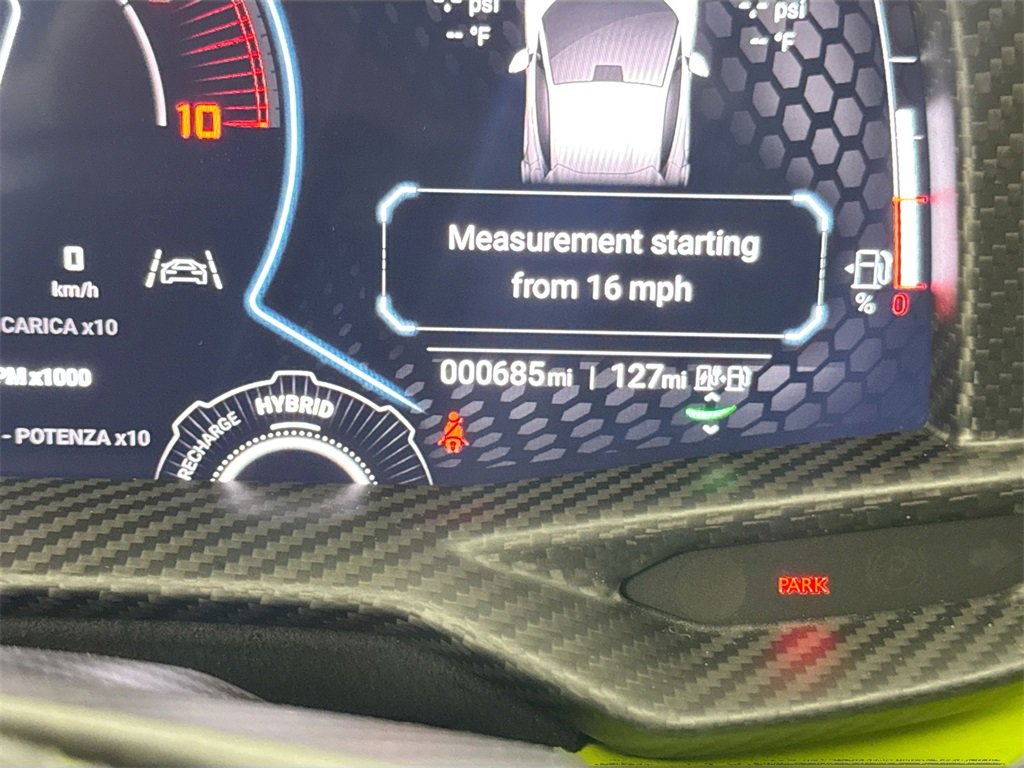 Used 2024 Lamborghini Revuelto image 12